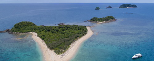 ケアンズ、フランクランド島